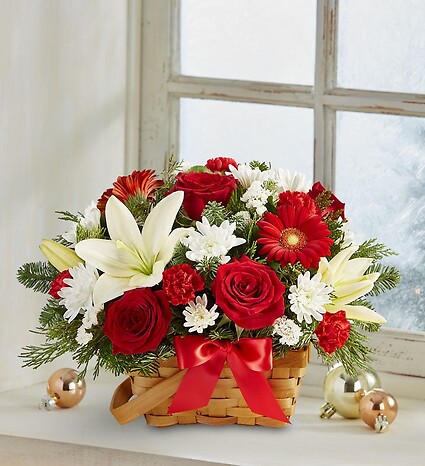 Fields of Europe&amp;reg; Christmas Basket
